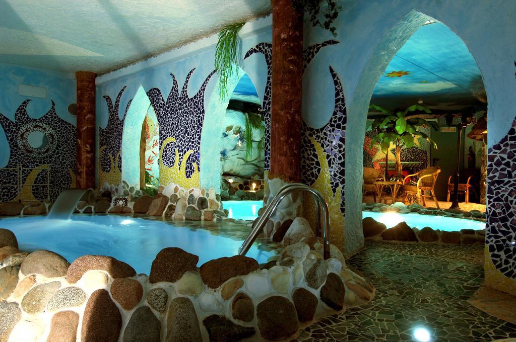 Hotel Ancora Кастелло-ді-Ф'ємме Екстер'єр фото