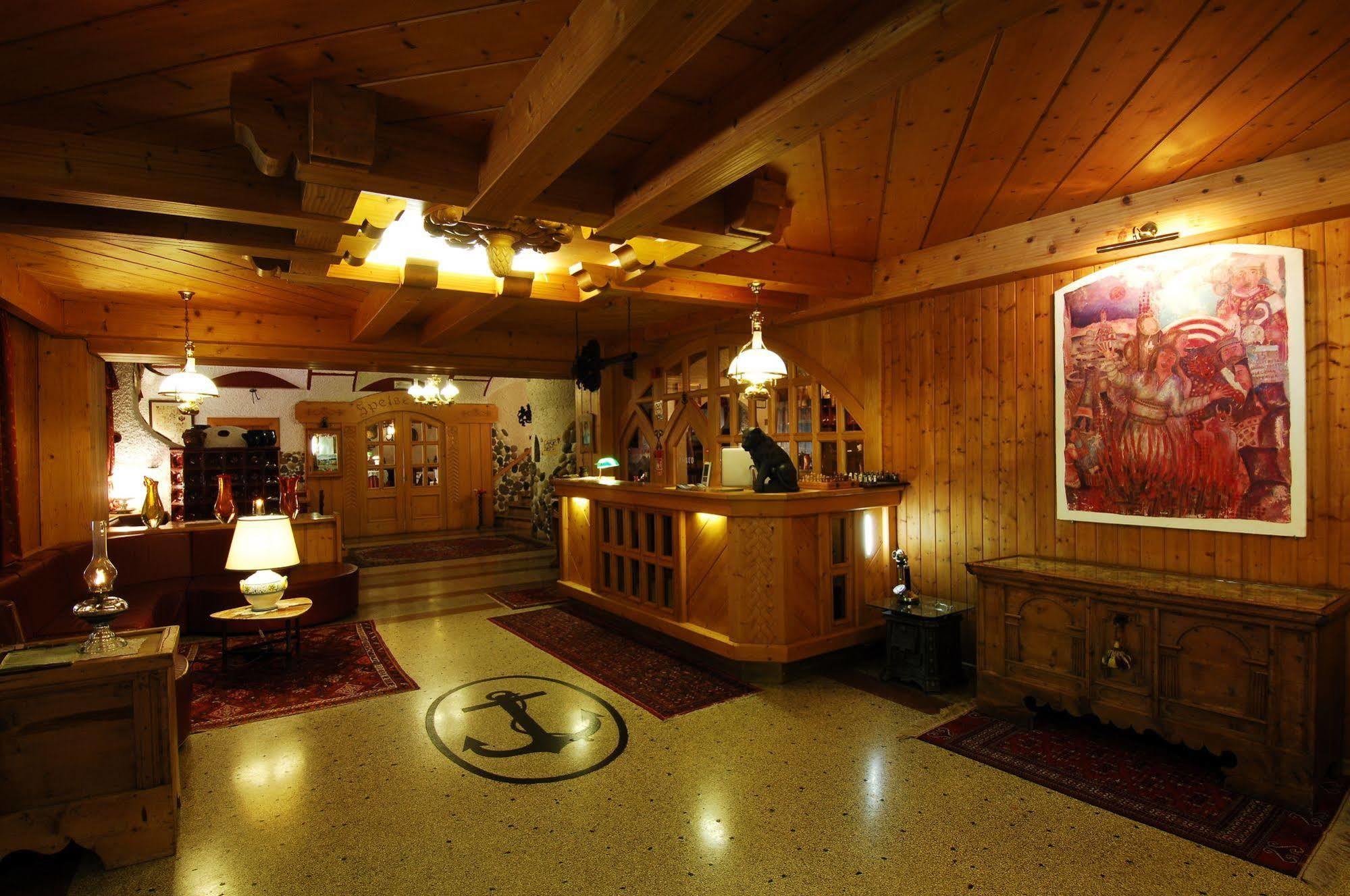 Hotel Ancora Кастелло-ді-Ф'ємме Екстер'єр фото